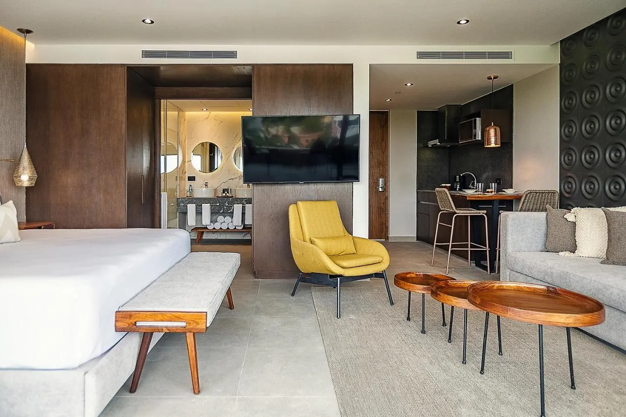Hotel The Fives Oceanfront Puerto Morelos Mexiko