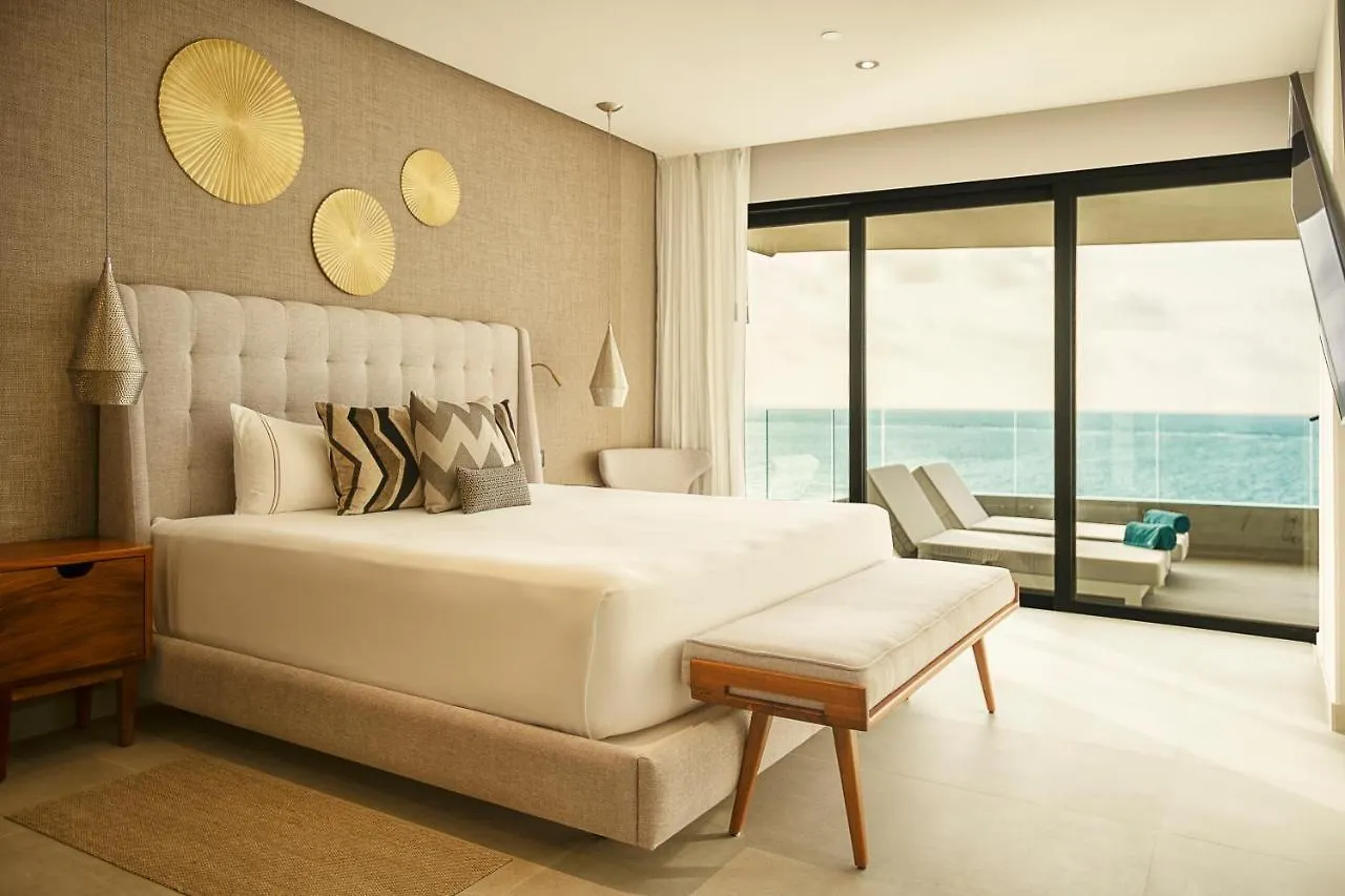 Hotel The Fives Oceanfront Puerto Morelos