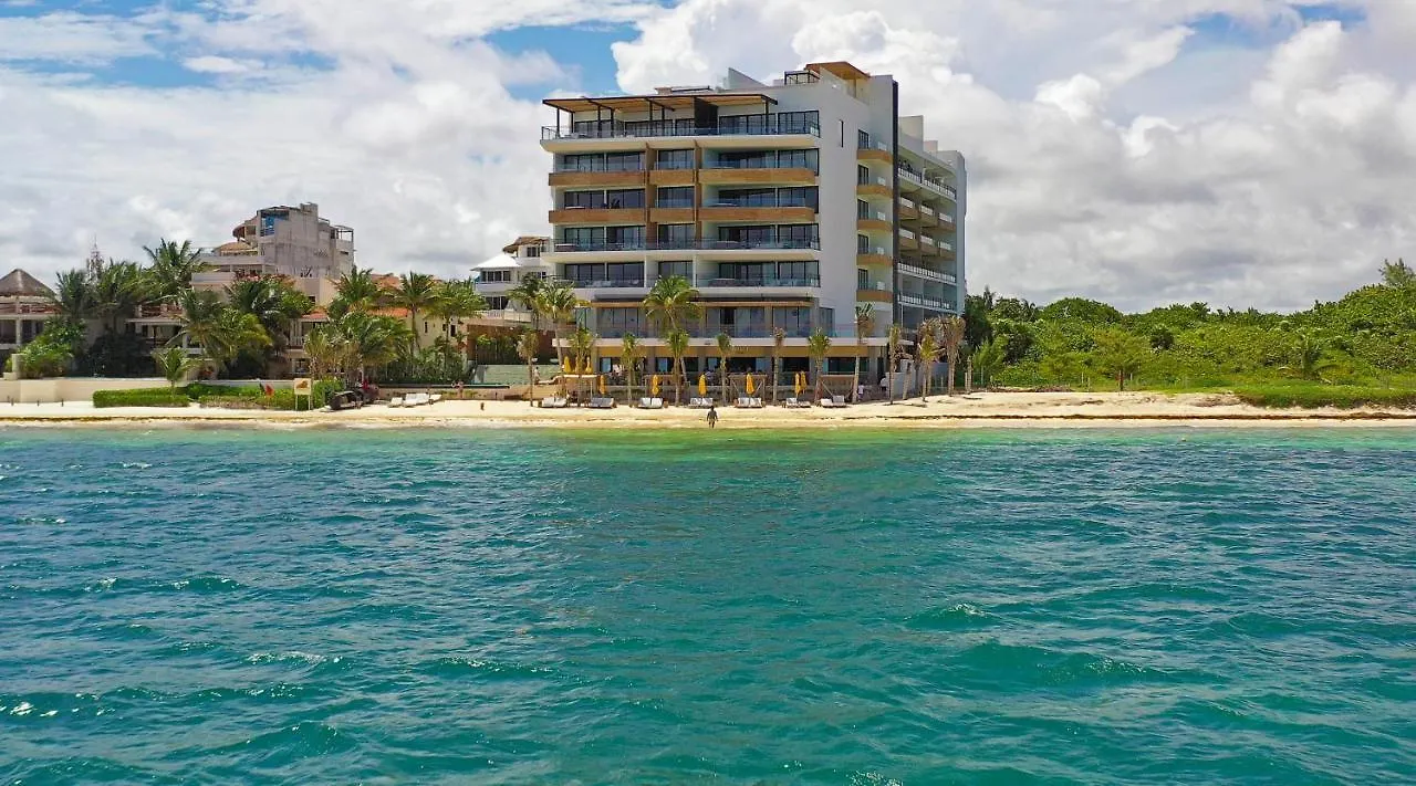 Hotel The Fives Oceanfront Puerto Morelos 5*,