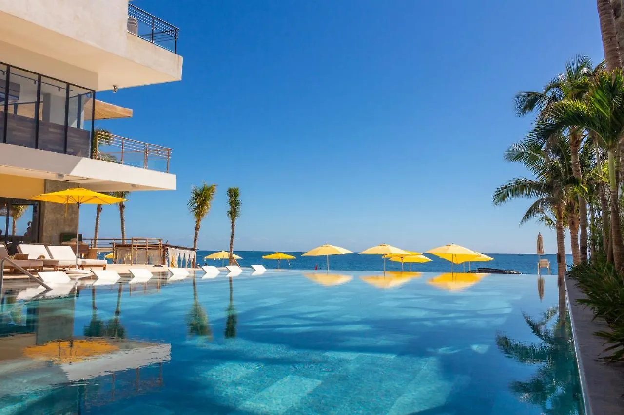 Hotel The Fives Oceanfront Puerto Morelos