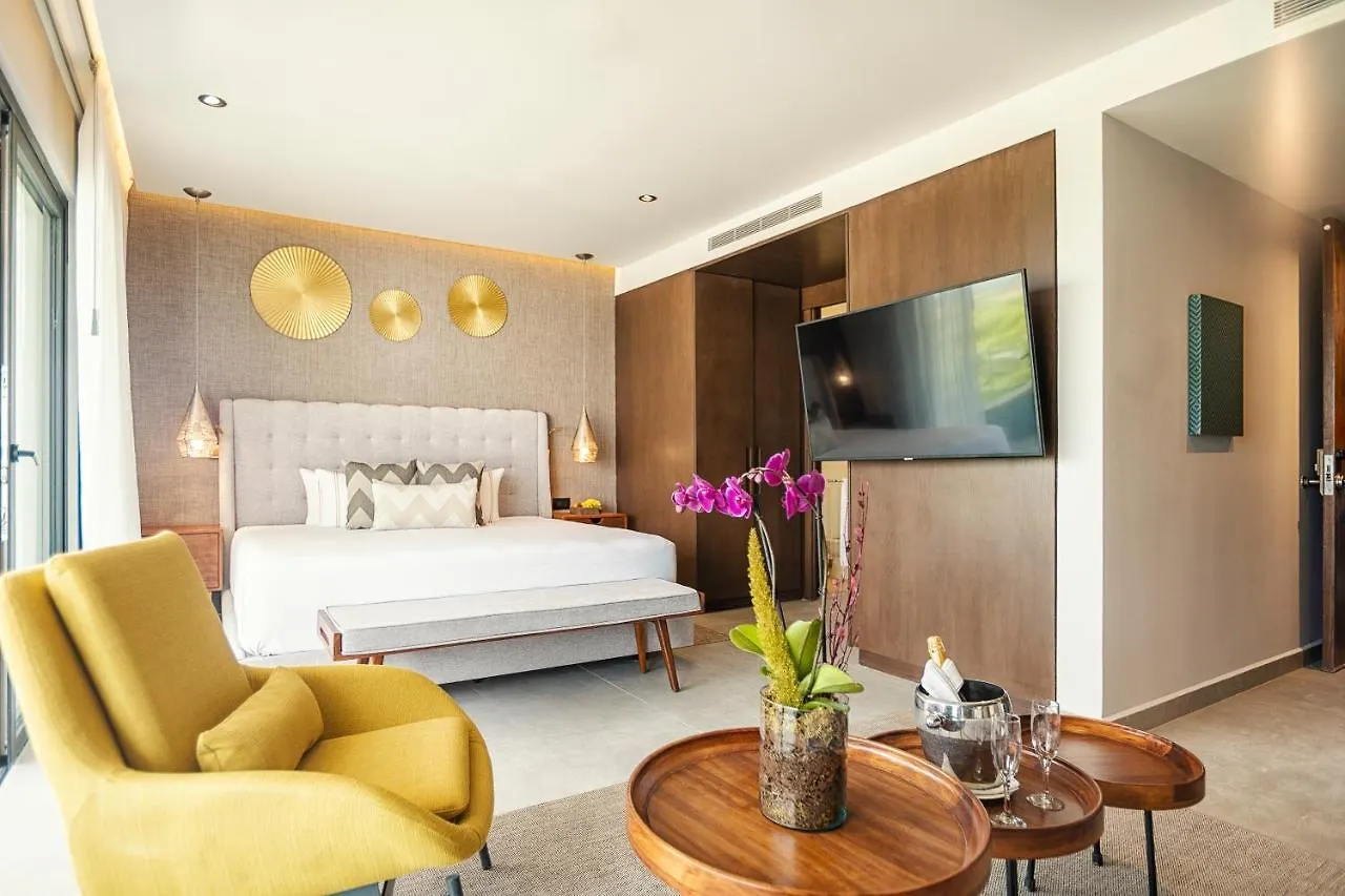 Hotel The Fives Oceanfront Puerto Morelos