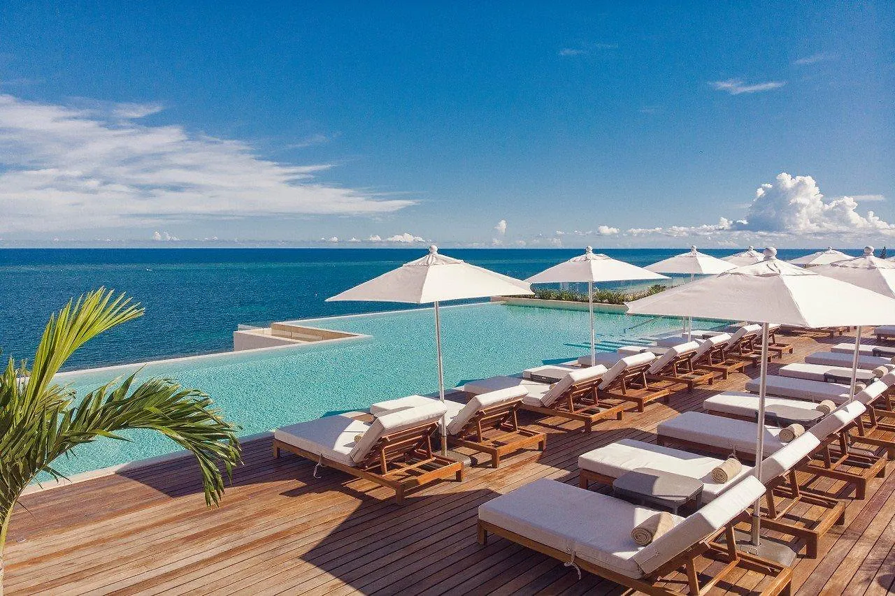 *****  Hotel The Fives Oceanfront Puerto Morelos México